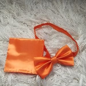 New in package bowtie and handkerchief!